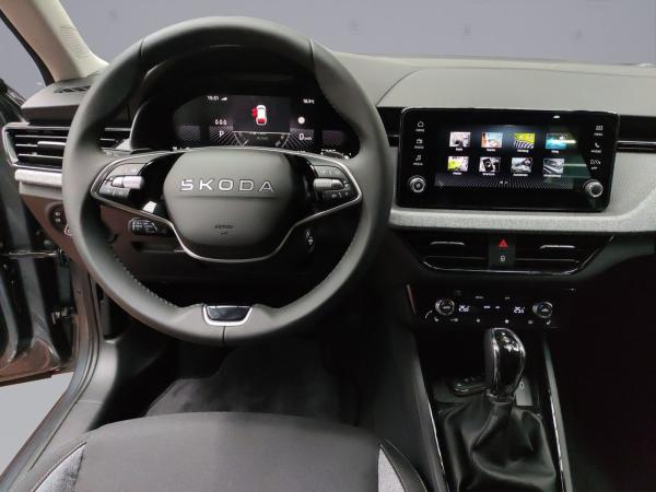 Skoda Kamiq Tour 1.0 TSI DSG ACC LED RFK SMART LINK