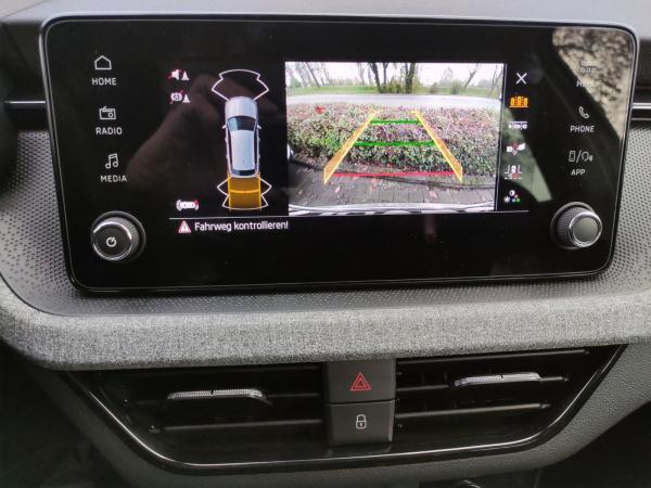 Skoda Kamiq Tour 1.0 TSI DSG ACC LED RFK SMART LINK