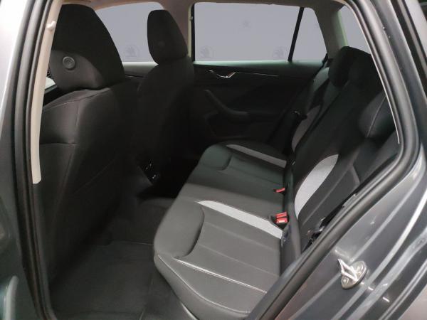 Skoda Kamiq Tour 1.0 TSI DSG ACC LED RFK SMART LINK
