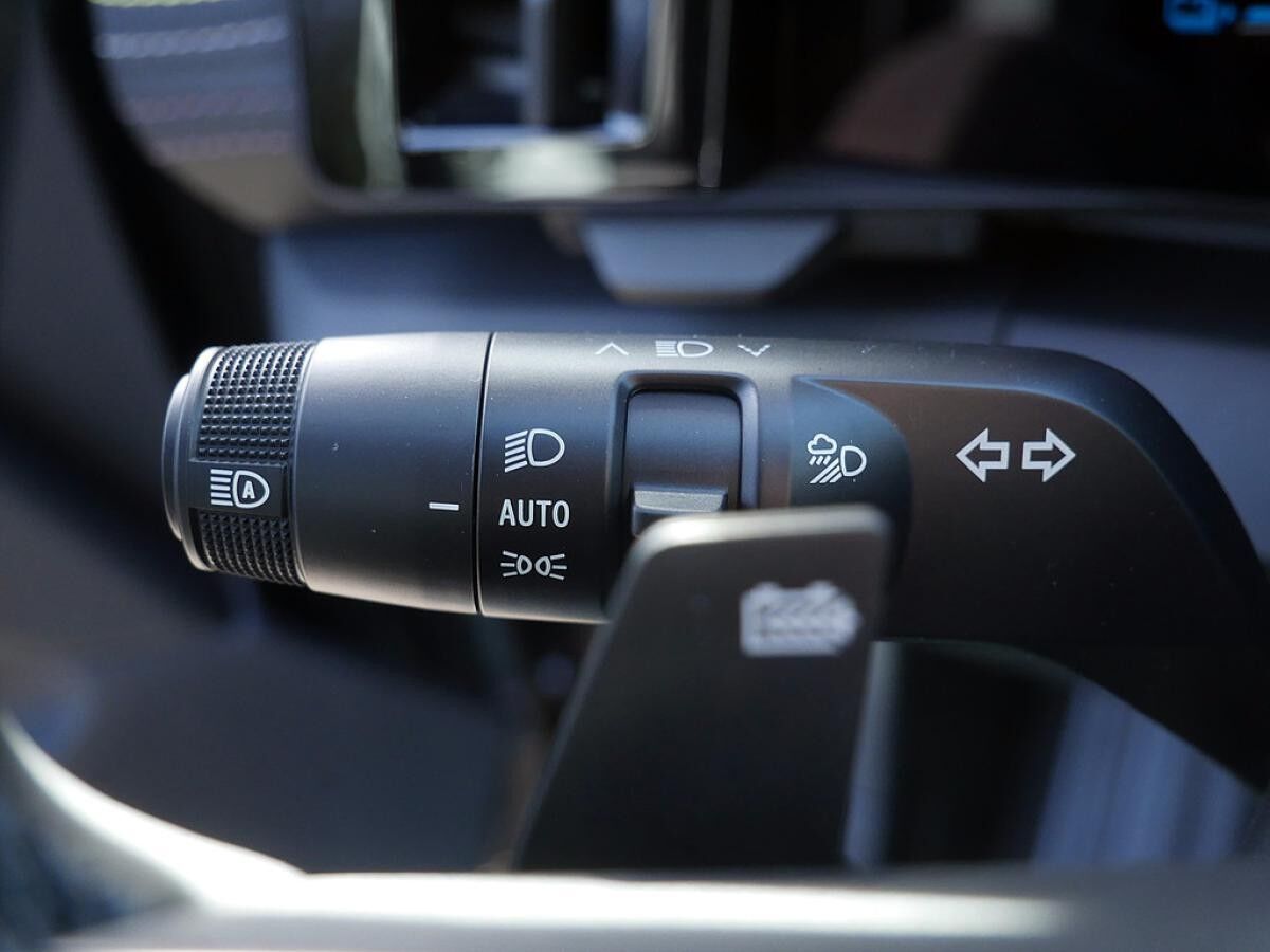 Renault Scenic E-Tech Iconic 220 Long Range