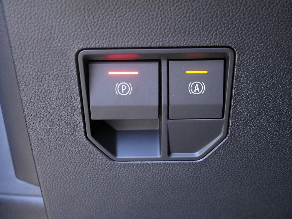 Renault Scenic E-Tech Iconic 220 Long Range