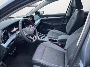 Volkswagen Golf 1.5 eTSI DSG Energy