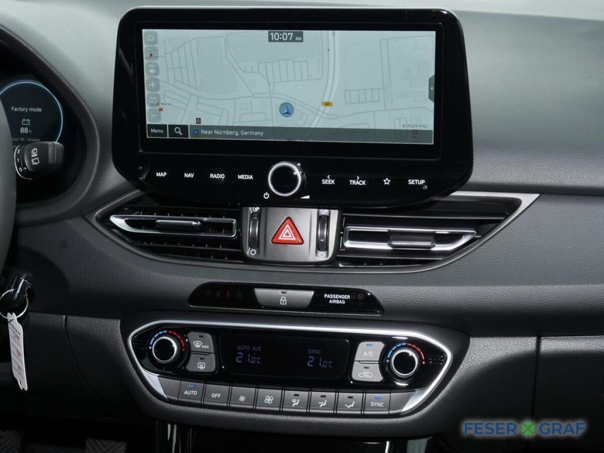 Hyundai i30 ADVANTAGE NAVI LED SHZ LHZ CARPLAY KAMERA