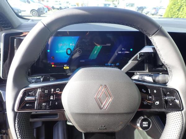 Renault Rafale Techno Full Hybrid E-Tech 200