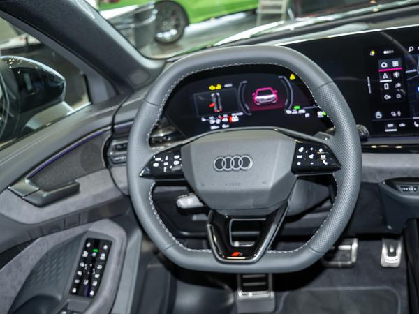 Audi A5 Avant e-hybrid quattro