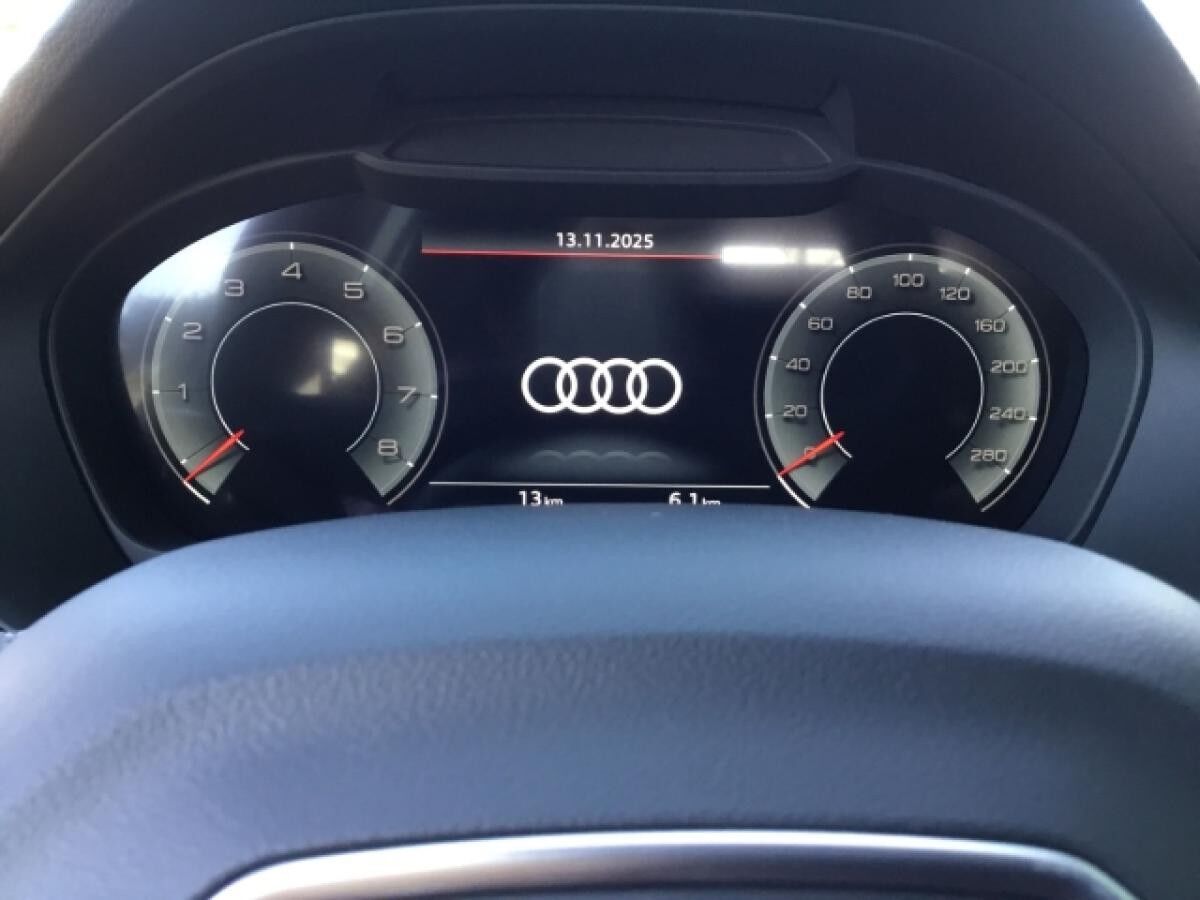 Audi Q2 S line 40 TFSI quattro 140(190) kW(PS) tronic