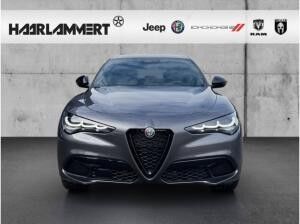 Alfa Romeo Stelvio Veloce Q4 2.0 PDC+KAMERA+NAVI+CARPLAY+SHZ