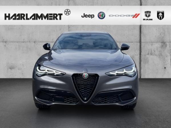 Alfa Romeo Stelvio Veloce Q4 2.0 PDC+KAMERA+NAVI+CARPLAY+SHZ