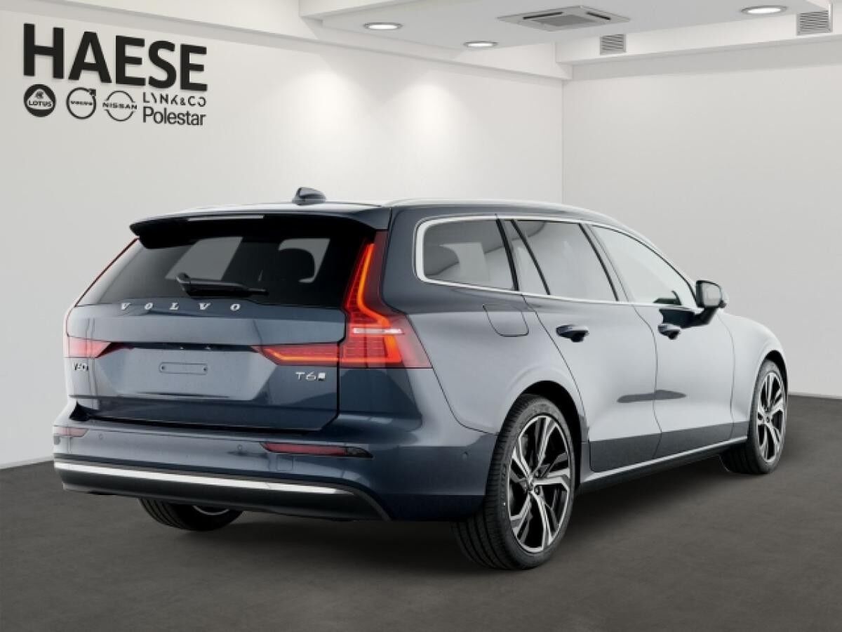 Volvo V60 T6 Plus Bright Plug-In Hybrid AWD EU6d Panoramadach Voll-LED El. Panodach Navi Leder