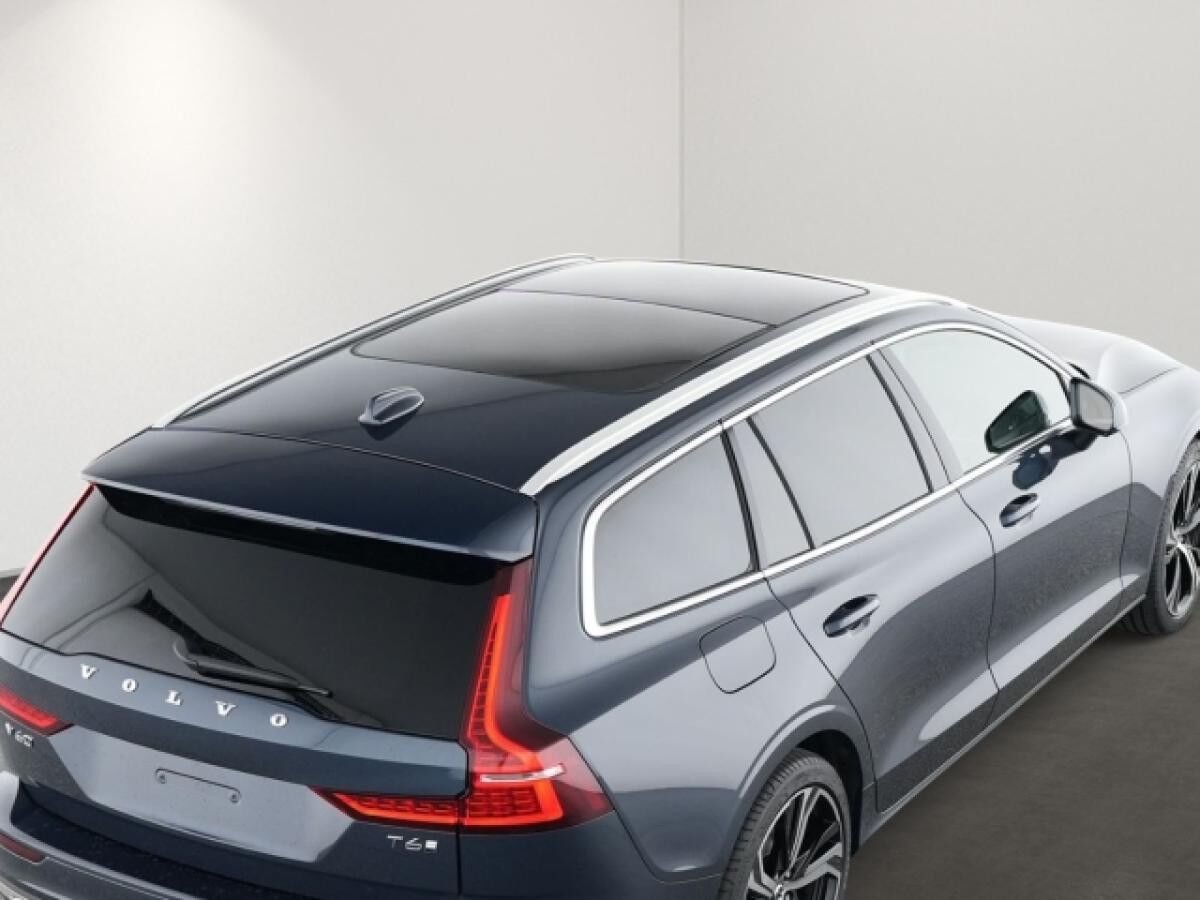 Volvo V60 T6 Plus Bright Plug-In Hybrid AWD EU6d Panoramadach Voll-LED El. Panodach Navi Leder