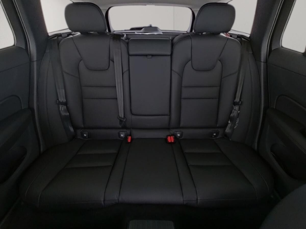 Volvo V60 T6 Plus Bright Plug-In Hybrid AWD EU6d Panoramadach Voll-LED El. Panodach Navi Leder