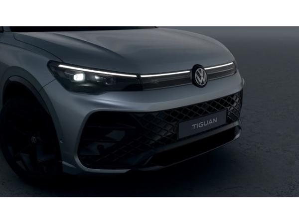 Volkswagen Tiguan R-Line 1.5l eTSI DSG IQ Drive Navi Black Style
