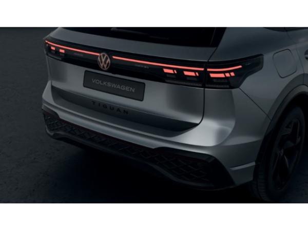 Volkswagen Tiguan R-Line 1.5l eTSI DSG IQ Drive Navi Black Style