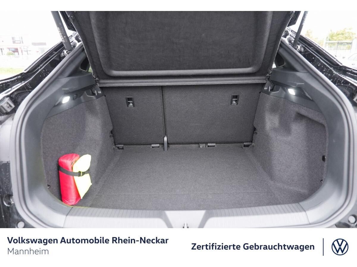Volkswagen ID.5 Pro GAR 2030 Navi ACC IQ Light Wärmepumpe uvm