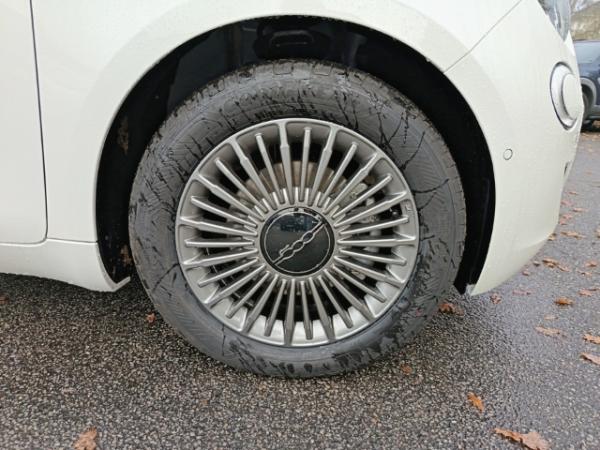 Fiat 500e 🔥 SOFORT VERFÜGBAR !!REGION HAMBURG🚀RED 3+1⚡–🔥   🔥 42KWH RFK SHZ