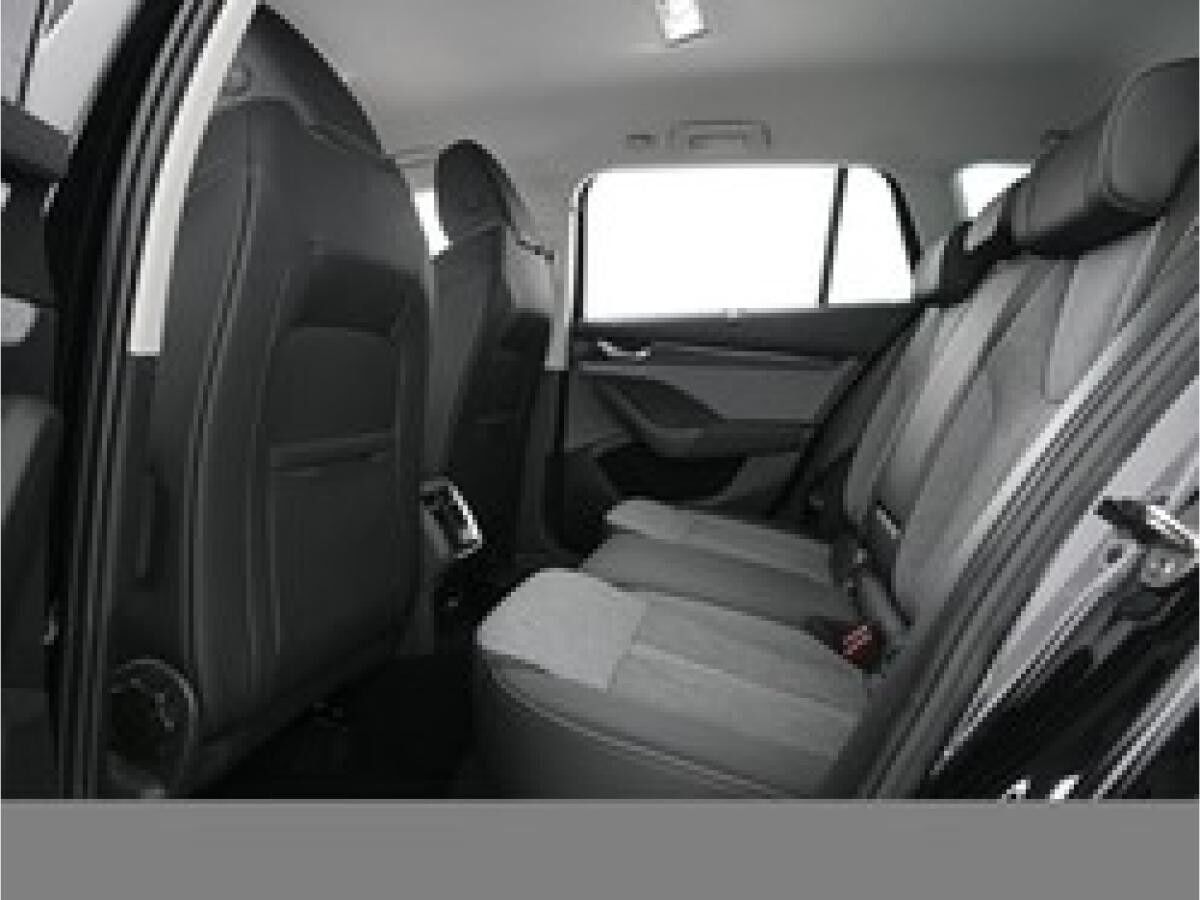 Skoda Octavia Combi Selection eTSI DSG