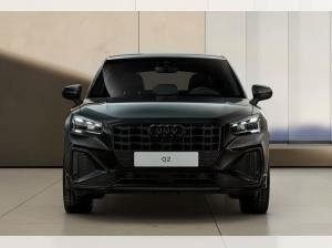 Audi Q2 35 TFSI S tronic  ⇒ S line competition  quattro S-Line ⇒ LF 0,79 ⇒ 19" ⇒ Matrix ⇒ Außenlackierungen