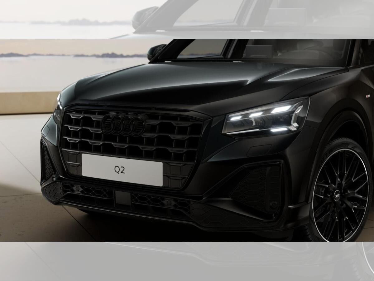 Audi Q2 35 TFSI S tronic  ⇒ S line competition  quattro S-Line ⇒ LF 0,79 ⇒ 19" ⇒ Matrix ⇒ Klima + Komfortpak