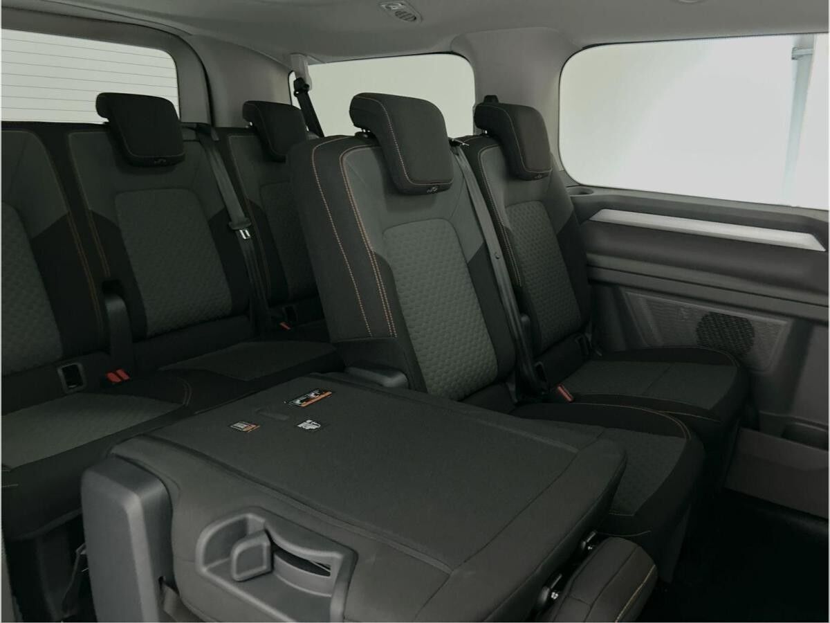 Volkswagen Caravelle T7 Life 2.0 TDI Automatik AHK Klima