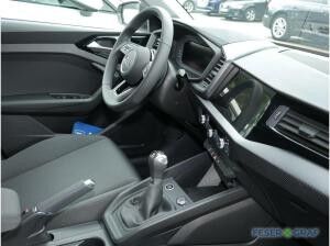 Audi A1 Sportback 30 TFSI Schaltge. S line LED Sitzh.