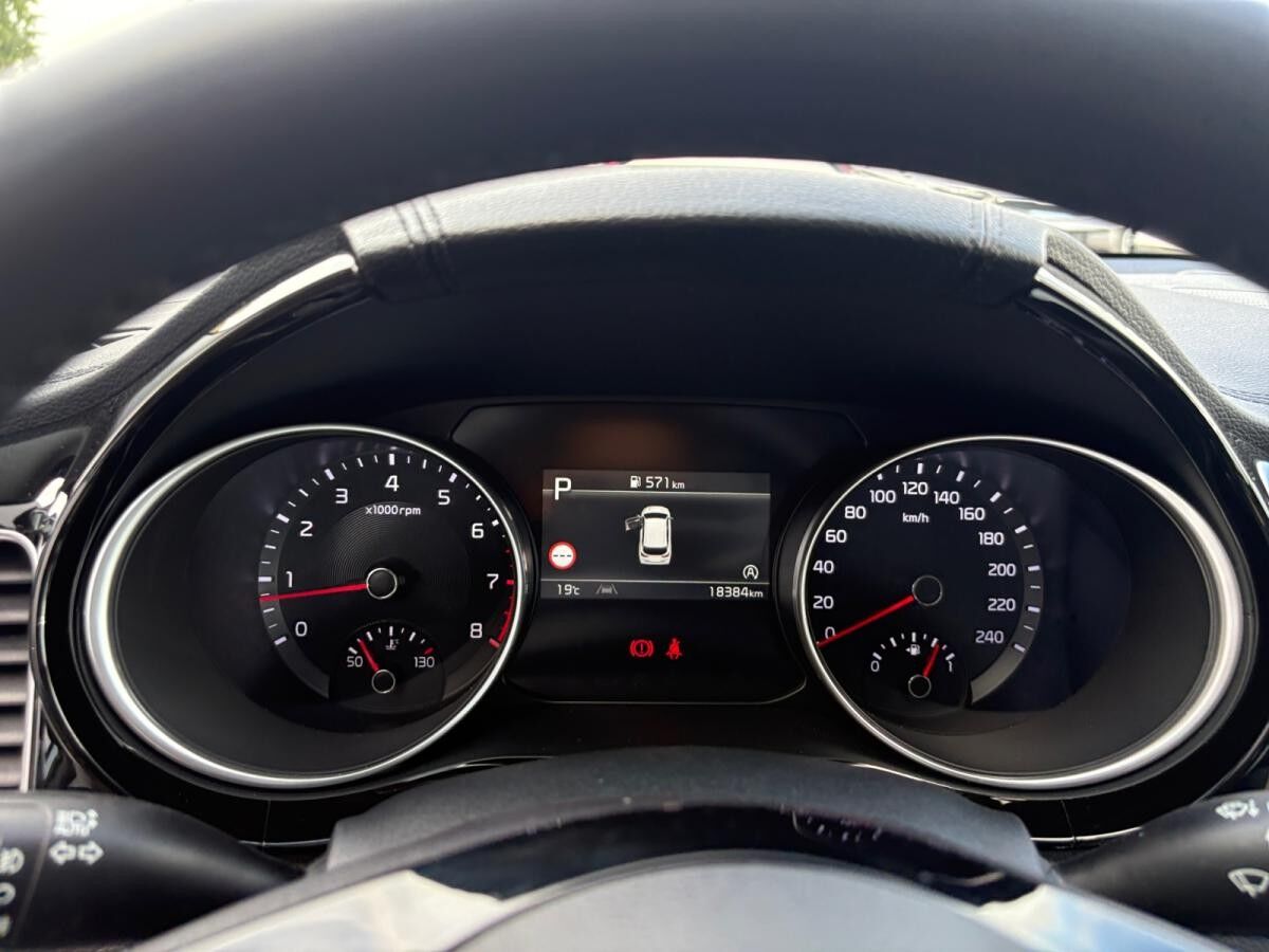 Kia Ceed SW Navi, Komfort+, Allwetterreifen  > Überführung inkl.