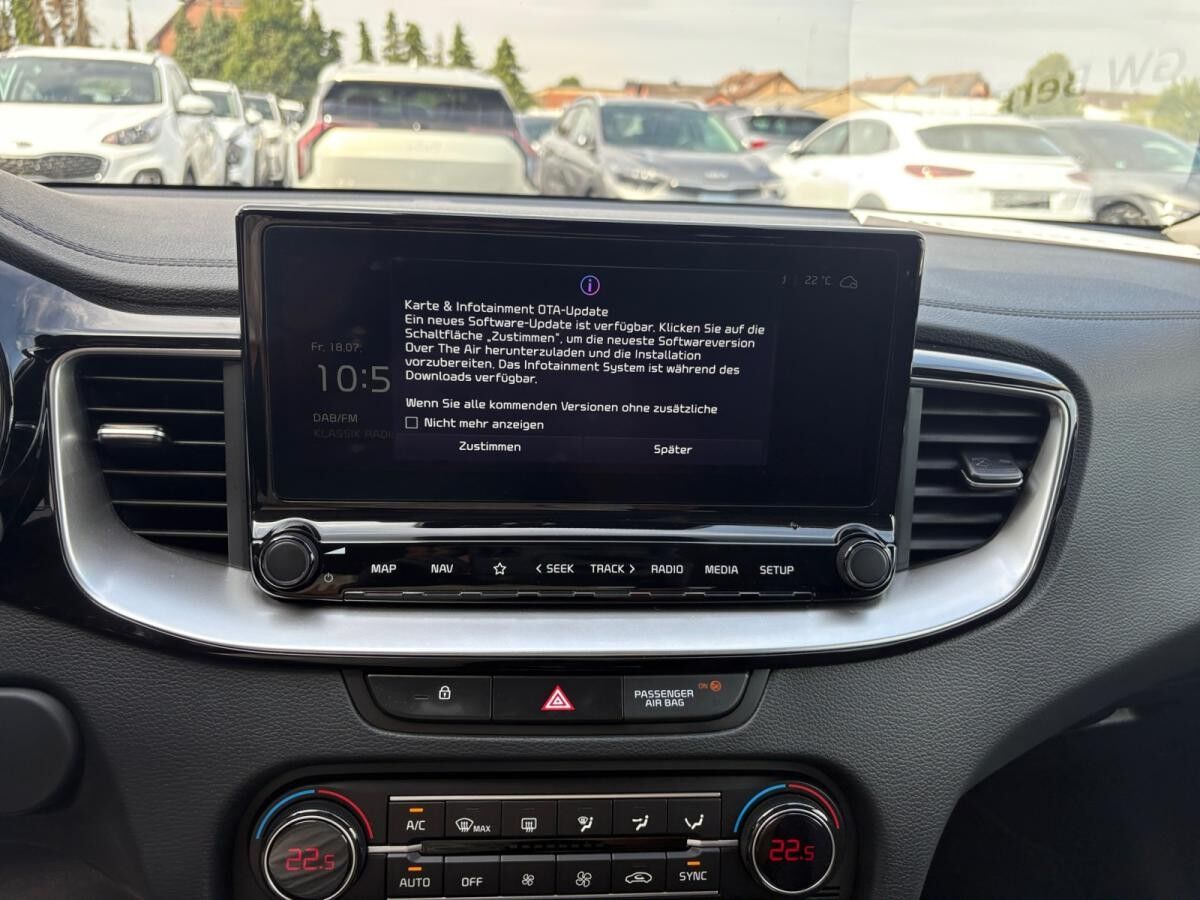 Kia Ceed SW Navi, Komfort+, Allwetterreifen  > Überführung inkl.