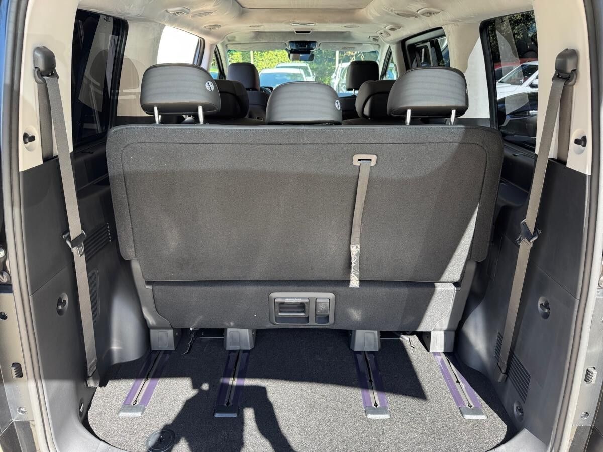 Hyundai STARIA 7-S. MY25 Hybrid 1.6 T 225PS 6-AT SIGNATURE, Pano