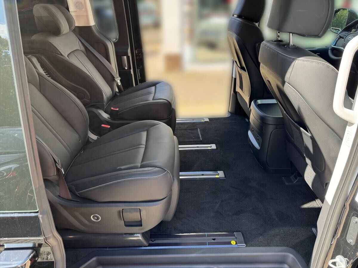 Hyundai STARIA 7-S. MY25 Hybrid 1.6 T 225PS 6-AT SIGNATURE, Pano