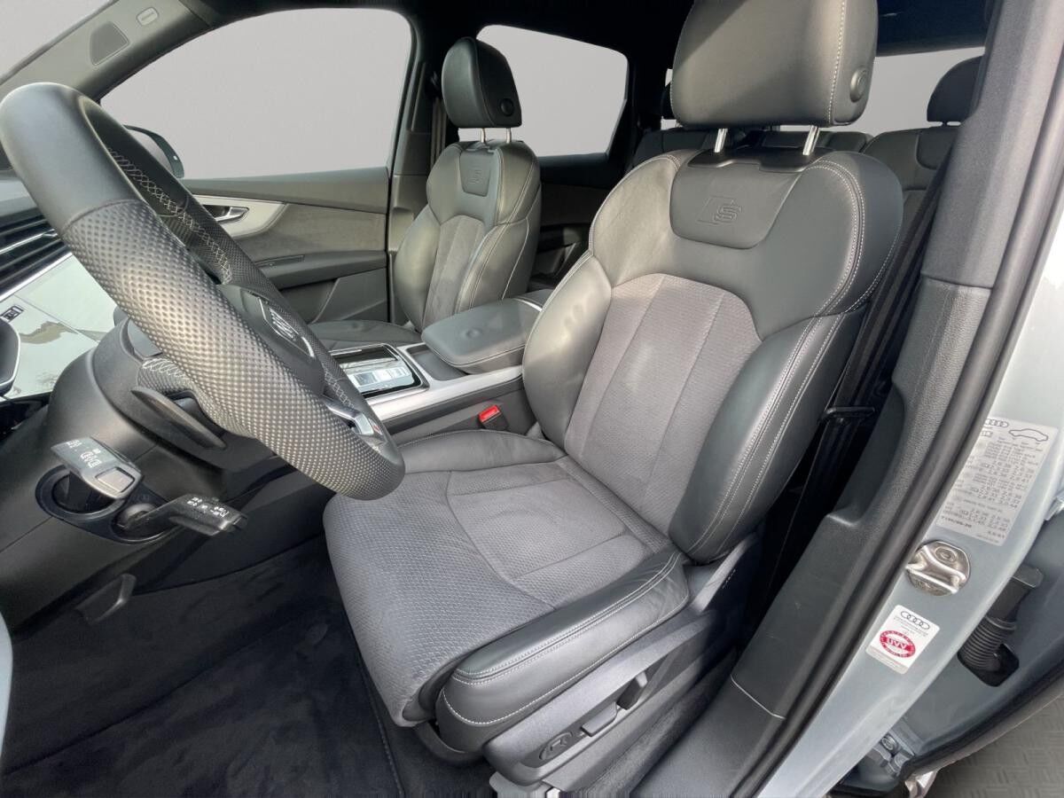 Audi Q7 50 TDI quattro S line Matrix B&O HuD StandHZG