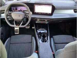 Audi Q3 SUV e-hybrid S tronic