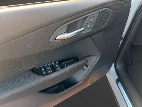 Audi Q3 SUV TFSI S-LINE+AHK+TECH PLUS+LED+