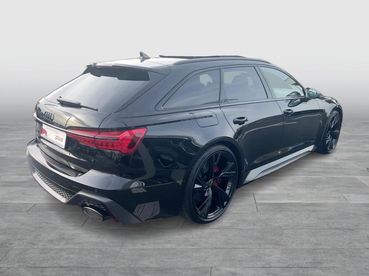 Audi RS6 Avant Performance