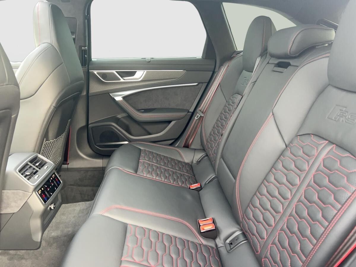 Audi RS6 Avant Performance