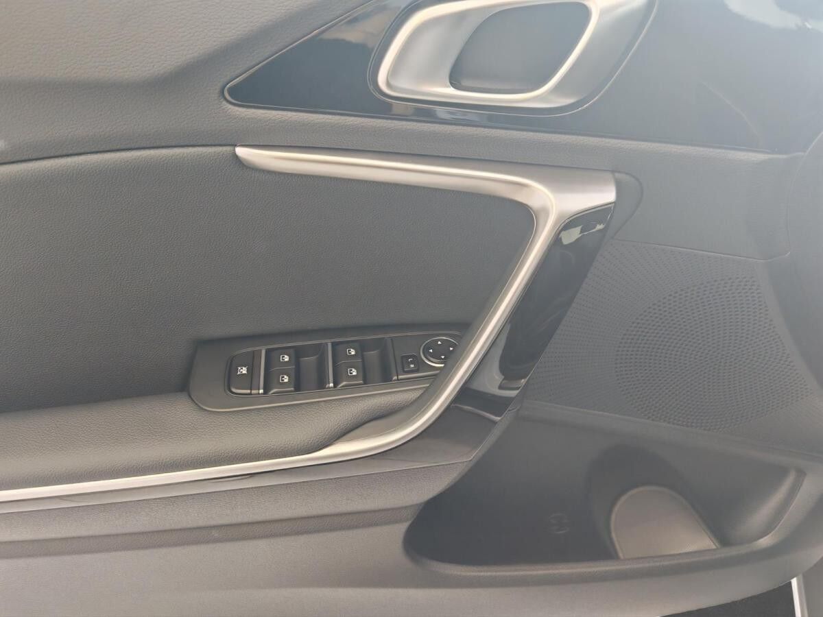 Kia XCeed 1.5T Vision Komfort-Paket !! Finanzierung !!