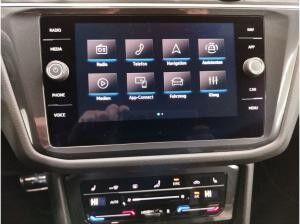 Volkswagen Tiguan Allspace 2.0 TDI DSG 4Motion R-Line Navi IQ.Light DAB+ FrontAssist