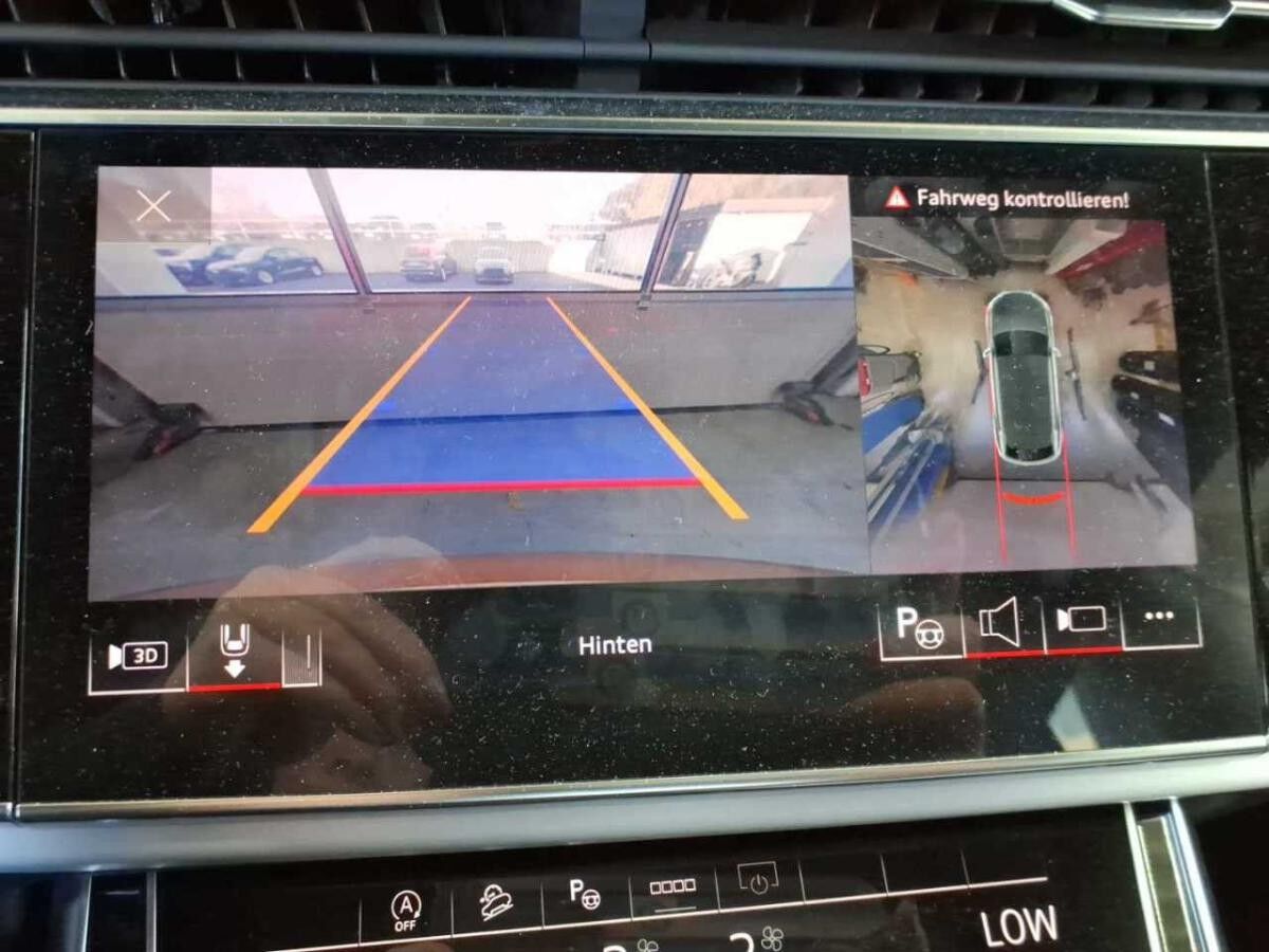 Audi Q8 S-Line select 50TDI quattro / Pano, 360°, AHK