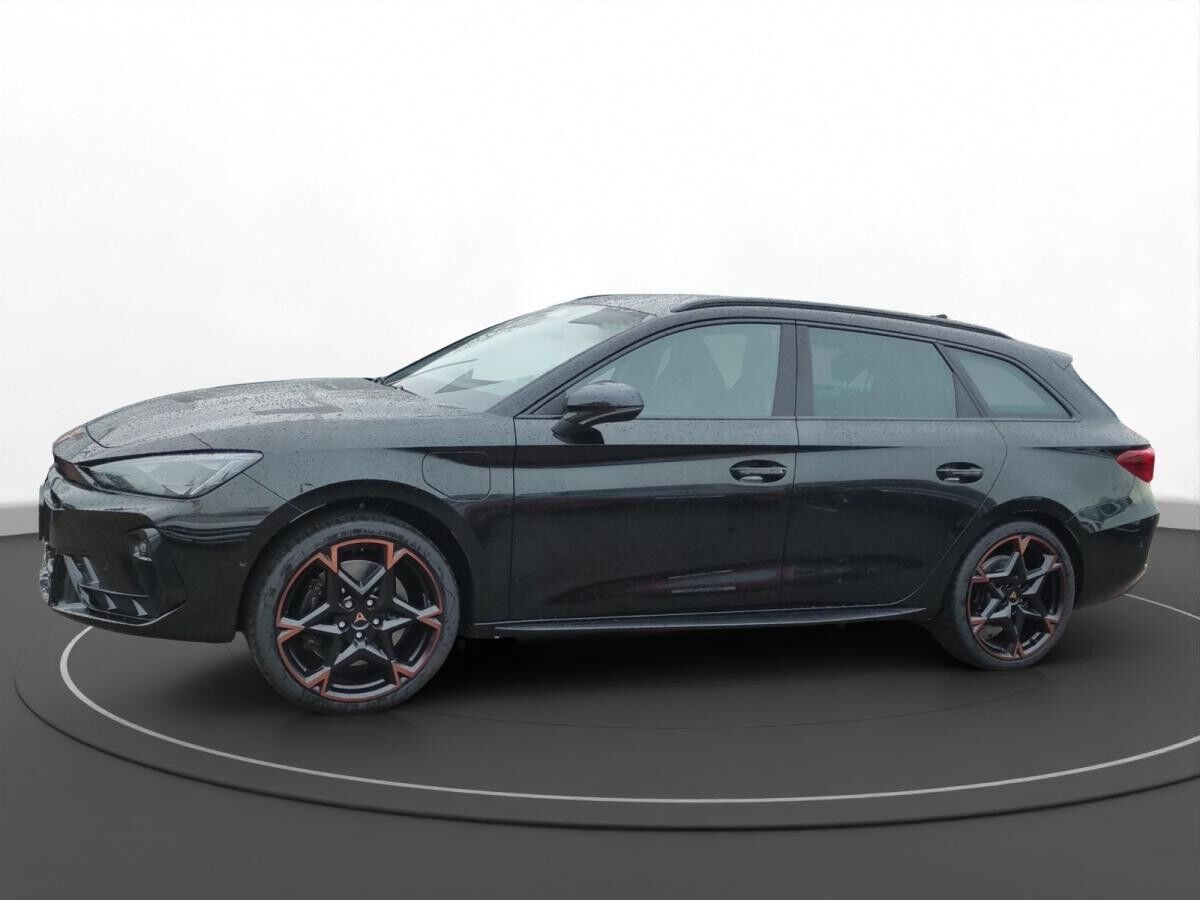 Cupra Leon Sportstourer 1.5 e-HYBRID VZ AHK Matrix LED Cupra Leon Sportstourer 1.5 e-HYBRID VZ AHK Matrix LED
