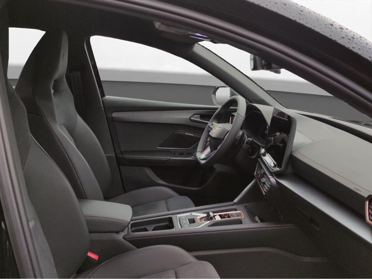 Cupra Leon Sportstourer 1.5 e-HYBRID VZ AHK Matrix LED Cupra Leon Sportstourer 1.5 e-HYBRID VZ AHK Matrix LED