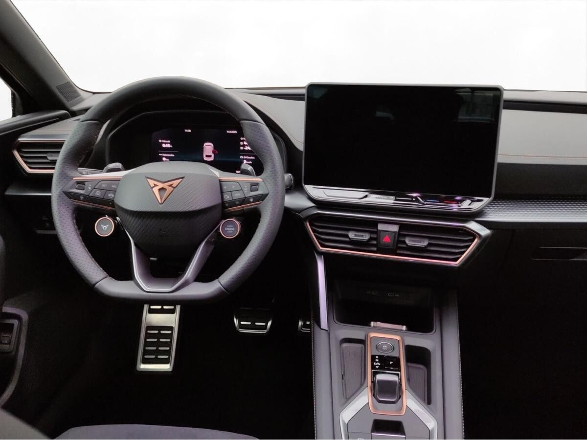 Cupra Leon Sportstourer 1.5 e-HYBRID VZ AHK Matrix LED Cupra Leon Sportstourer 1.5 e-HYBRID VZ AHK Matrix LED