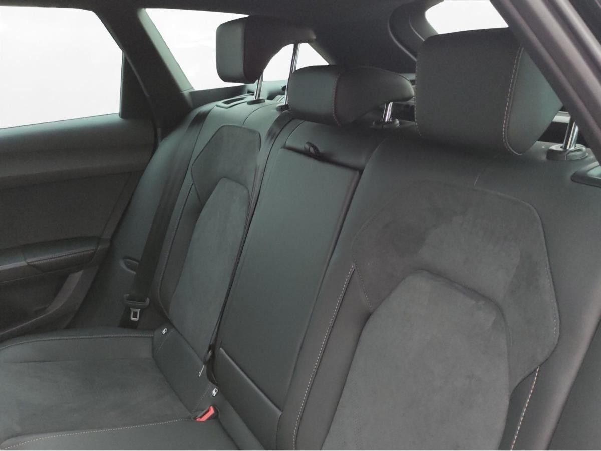 Cupra Leon Sportstourer 1.5 e-HYBRID VZ AHK Matrix LED Cupra Leon Sportstourer 1.5 e-HYBRID VZ AHK Matrix LED