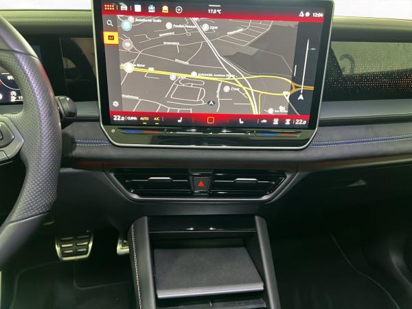 Volkswagen Tayron 2.0 TDI 4M R-Line AHK Pano Matrix LM 19" Navi ACC