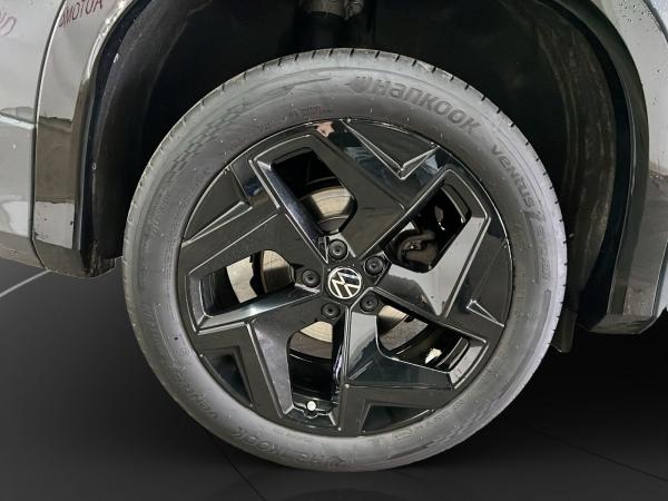 Volkswagen Tayron 2.0 TDI 4M R-Line AHK Pano Matrix LM 19" Navi ACC