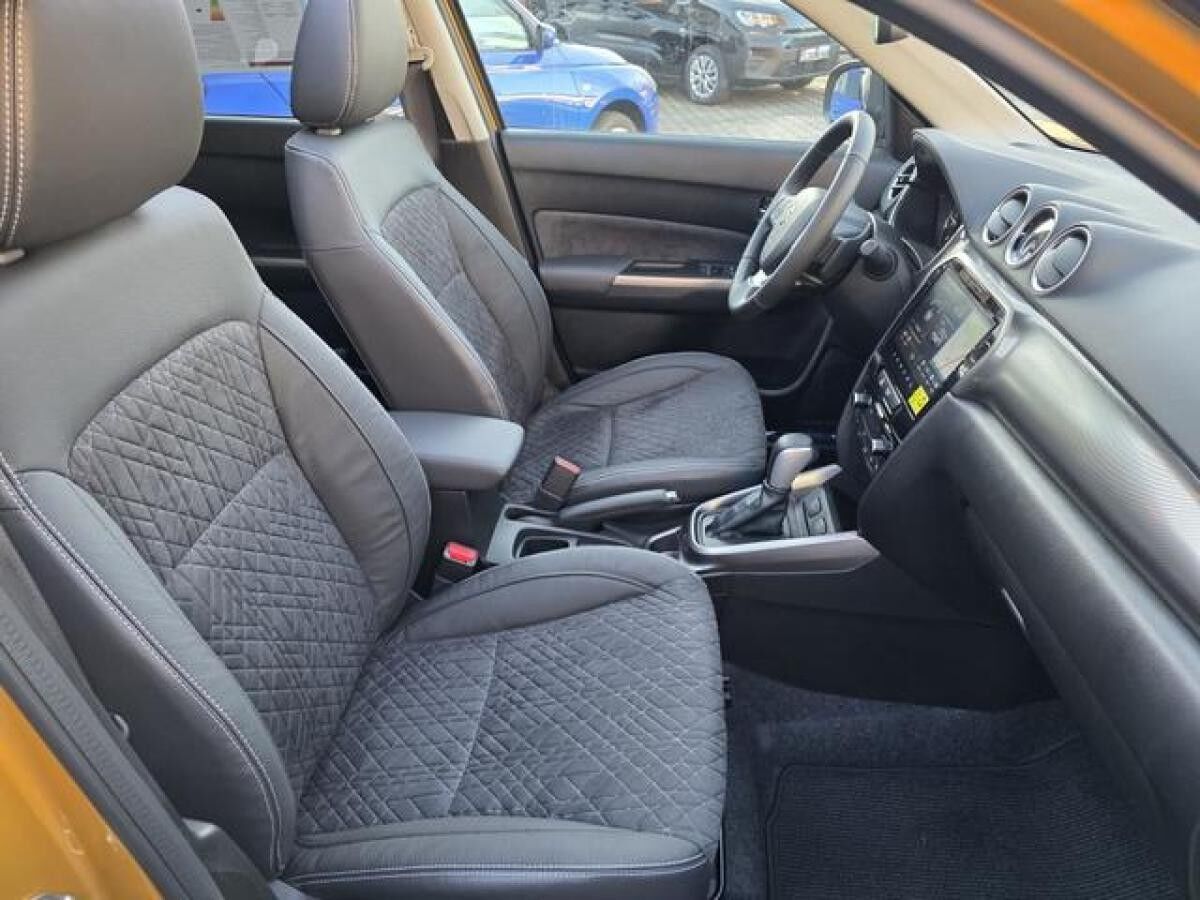 Suzuki Vitara 1.4 Comfort+ Automatik Hybrid (1...