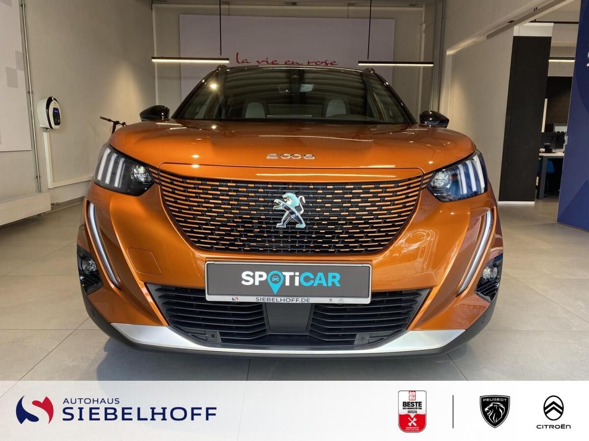 Peugeot 2008 e-2008 GT Pack Elektromotor 136 *Pano*