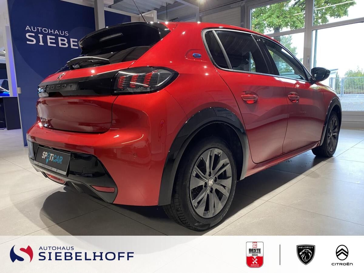 Peugeot 208 e-208 Allure Pack Elektromotor 136