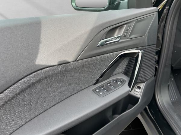 BMW X1 xDrive25e Premium Pkt.,AHK,Driv.Ass.,uvm.