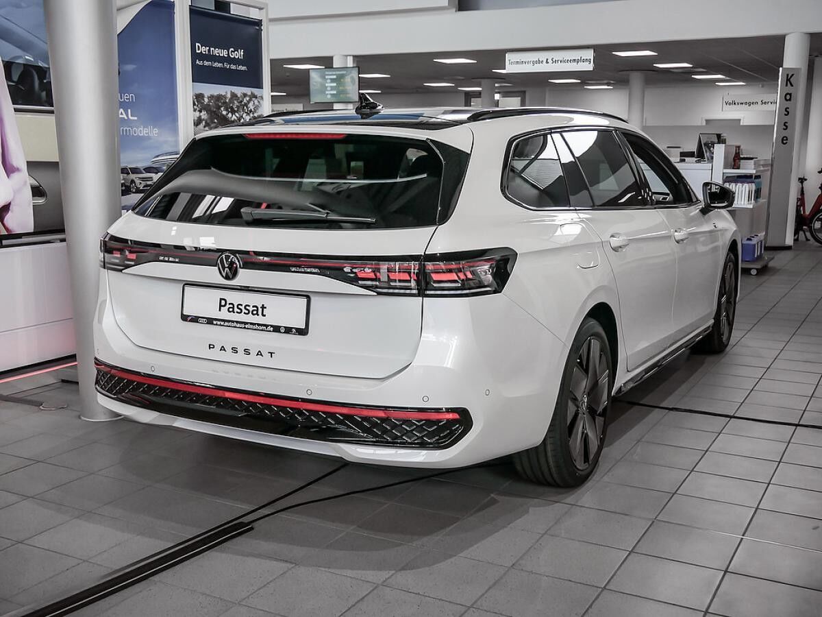 Volkswagen Passat Variant R-Line 2.0l TDI 4MOTION 142 kW (193 PS)