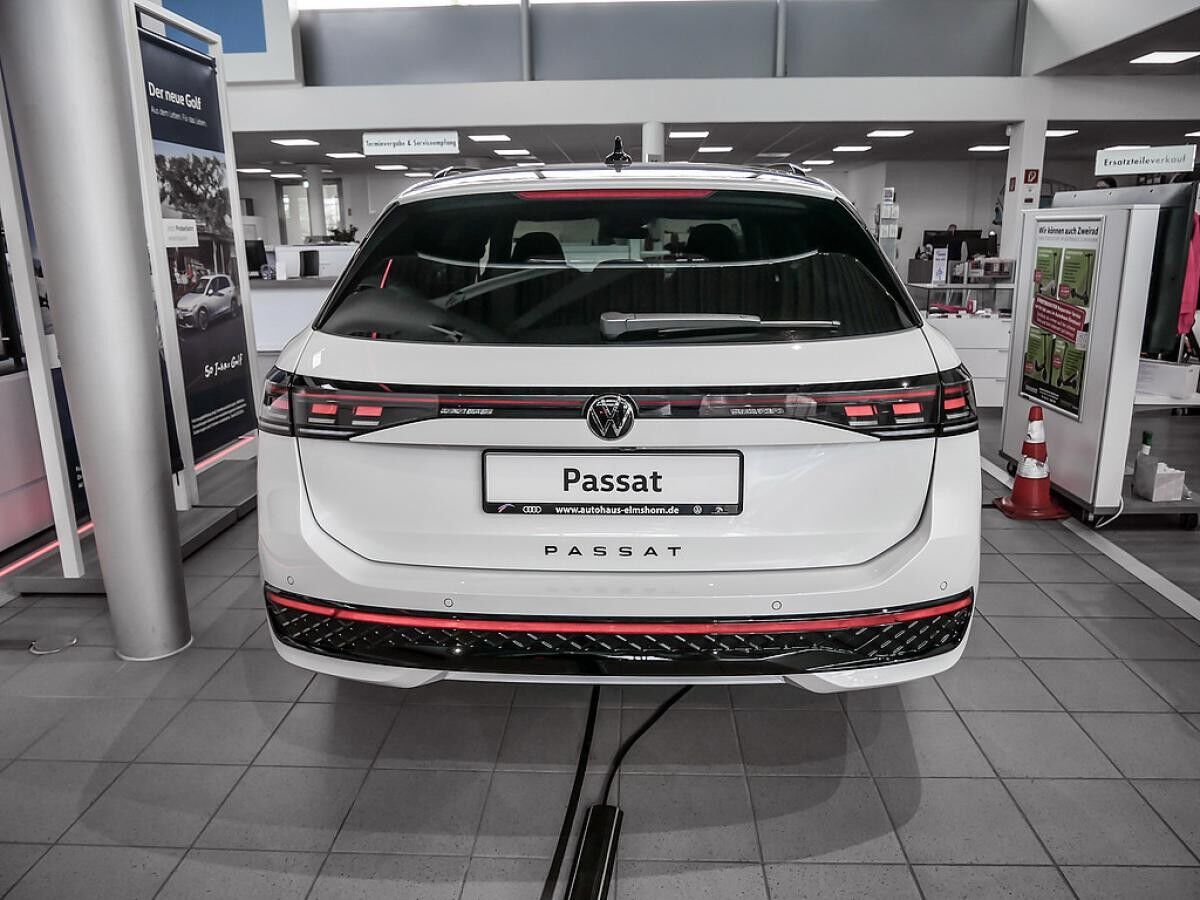 Volkswagen Passat Variant R-Line 2.0l TDI 4MOTION 142 kW (193 PS)