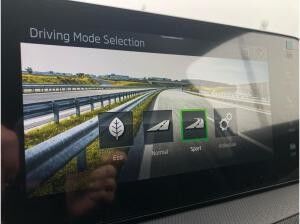 Skoda Fabia Tour 1.0TSI 1.0TSI LED.DSG.NAV.WINTER.KAM.KESSY.PDC.SUNSET.SMARTLINK.DAB