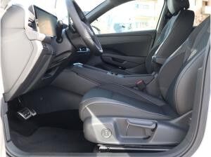 Volkswagen T-Roc R-Line 1.5 eTSI OPF (150 PS) DSG *BLACKSTYLE*WINTERRÄDER*NEUES MODELL!*